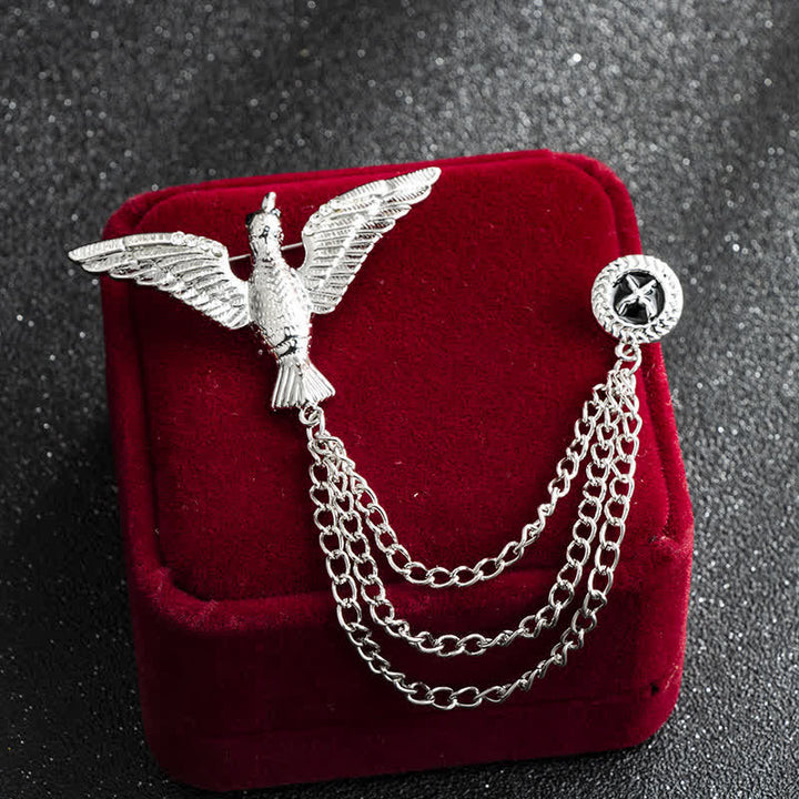 Spilla a catena con uccello della vittoria da uomo