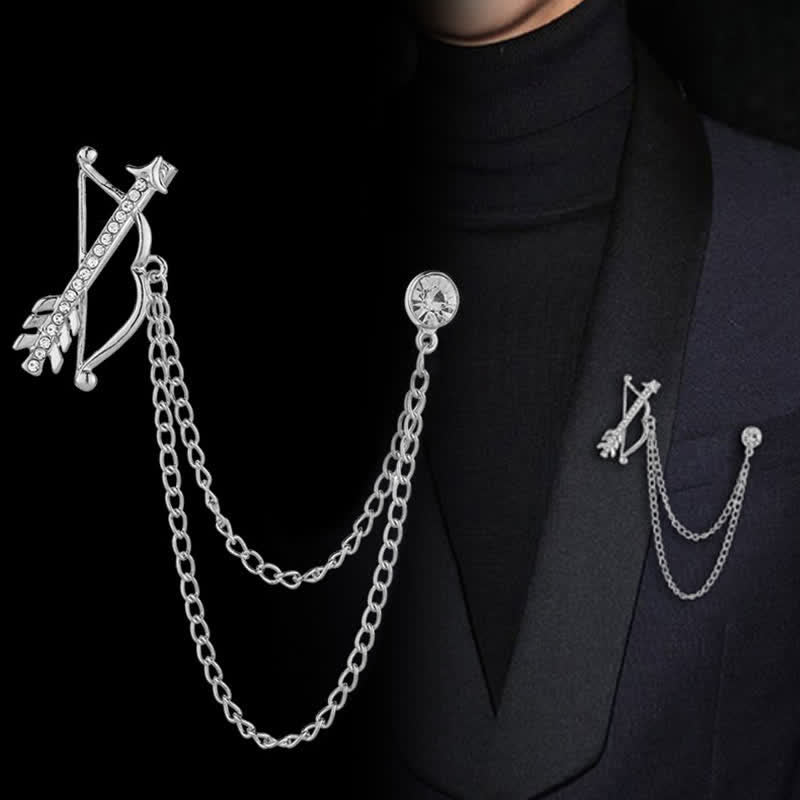 Spilla a catena con freccia di Cupido da uomo