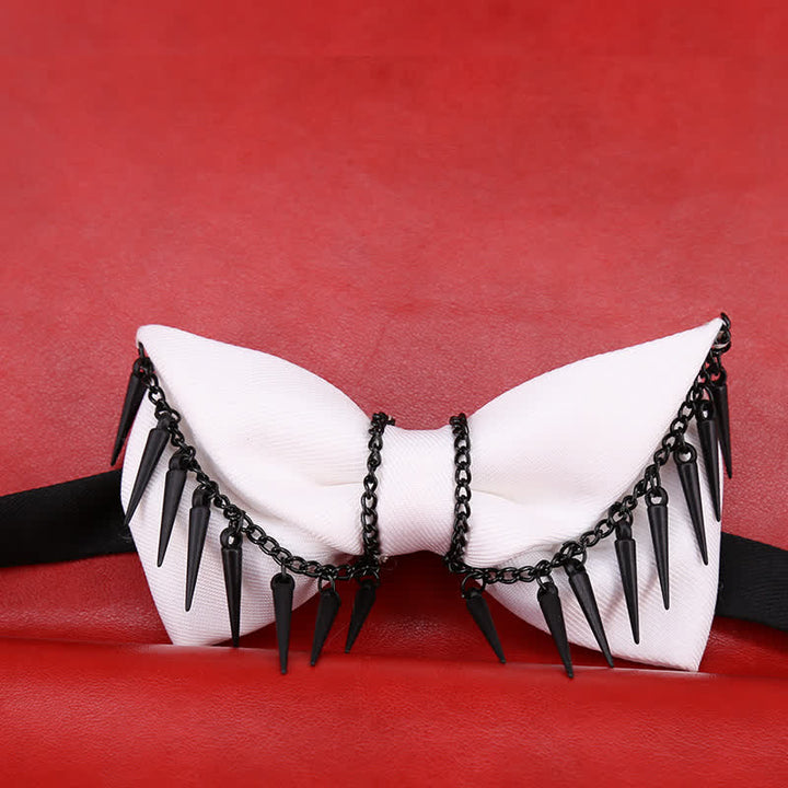 Papillon con nappe a catena con rivetti in stile punk da uomo