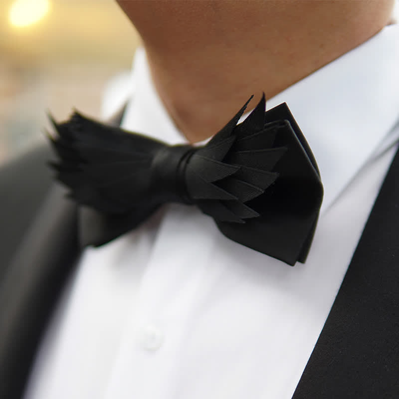 Papillon a forma di ali a strati tutto nero da uomo