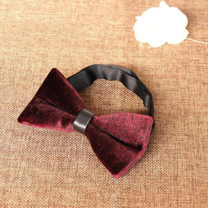 Papillon da uomo elegante e lussuoso in velluto per banchetto