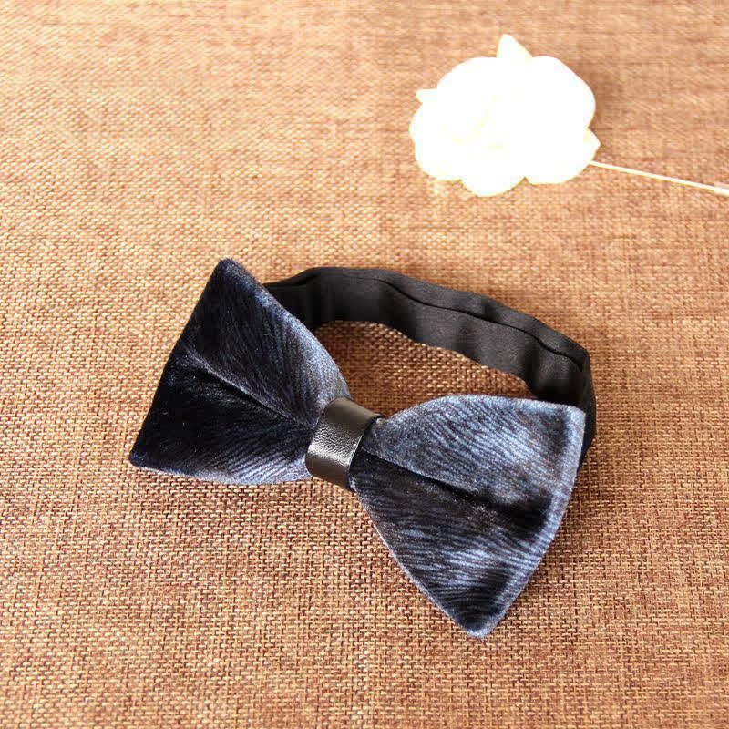Papillon da uomo elegante e lussuoso in velluto per banchetto