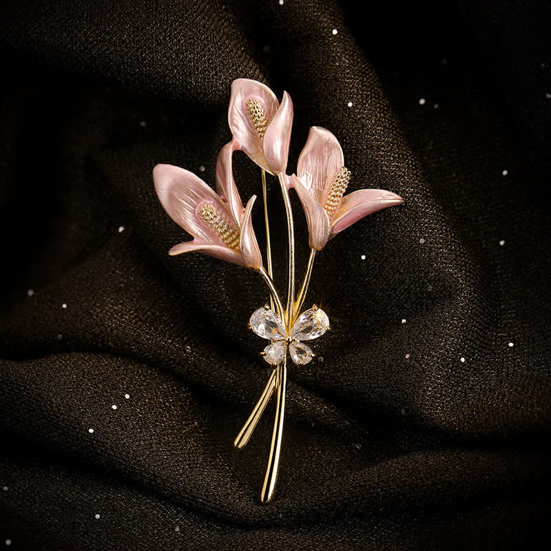 Spilla da donna con fiore di giglio rosa e zircone smaltato