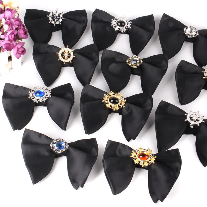 Papillon oversize a punta con strass a farfalla nera da uomo