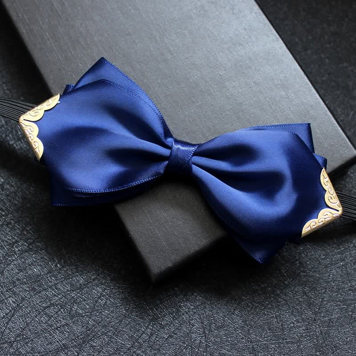 Papillon classico da uomo con punta dorata tinta unita