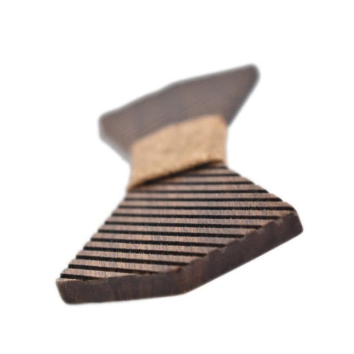 Papillon in legno a righe eleganti da uomo in noce nero