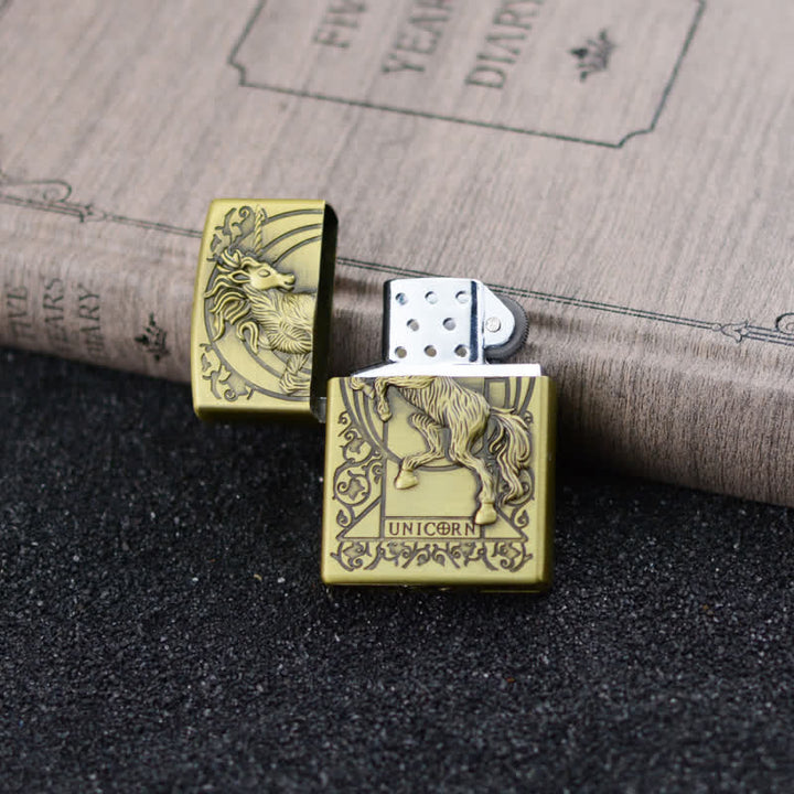 Accendino a butano ricaricabile con mola a rilievo unicorno