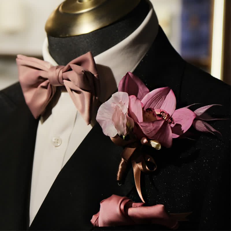 Set di 3 fazzoletti con spilla e papillon a coda di pesce rosa fumé da uomo
