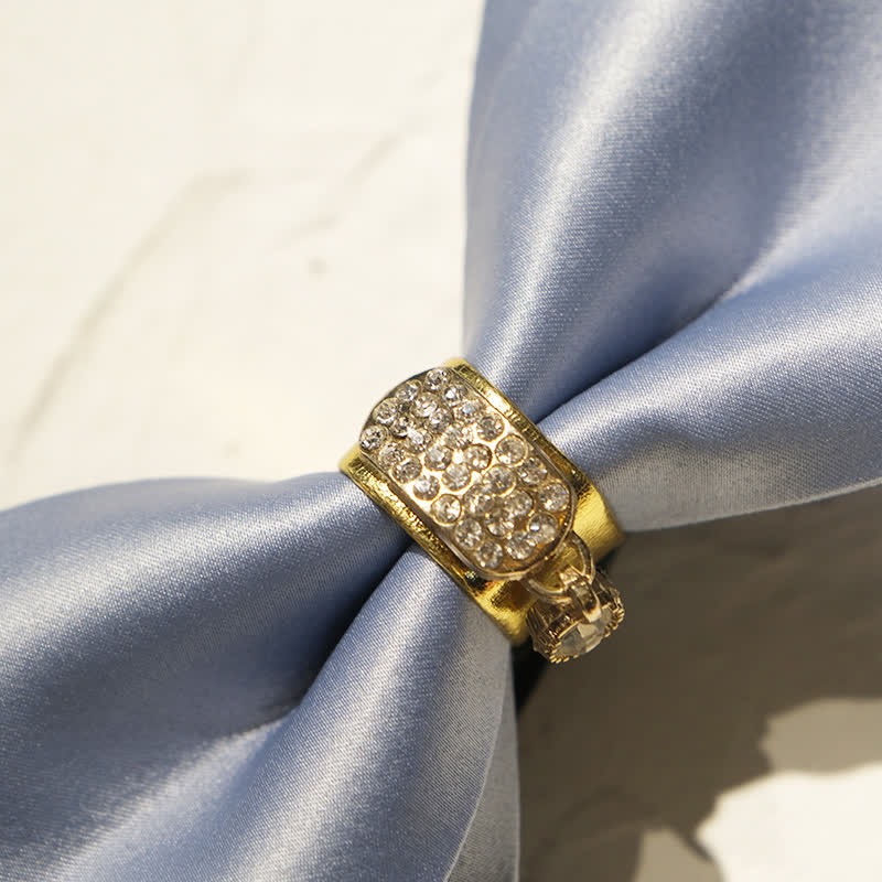 Papillon da uomo con decoro in oro e strass blu foschia