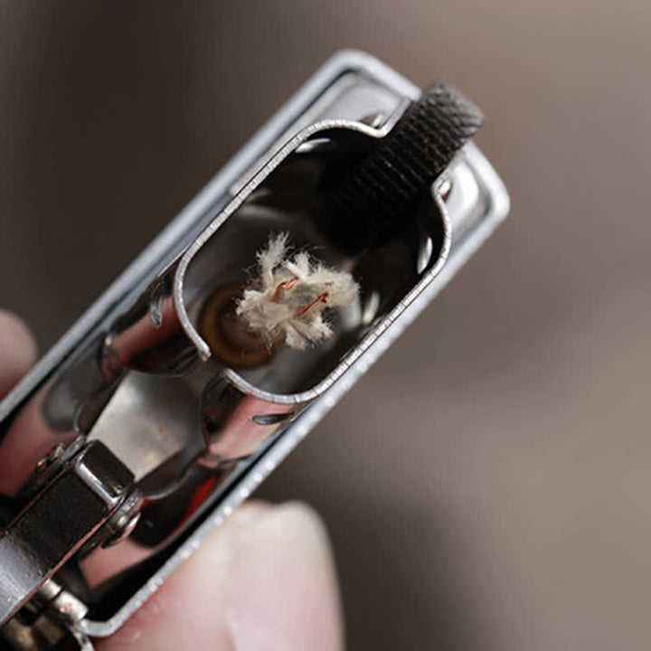 Accendino a cherosene ricaricabile Flying Angel Wings