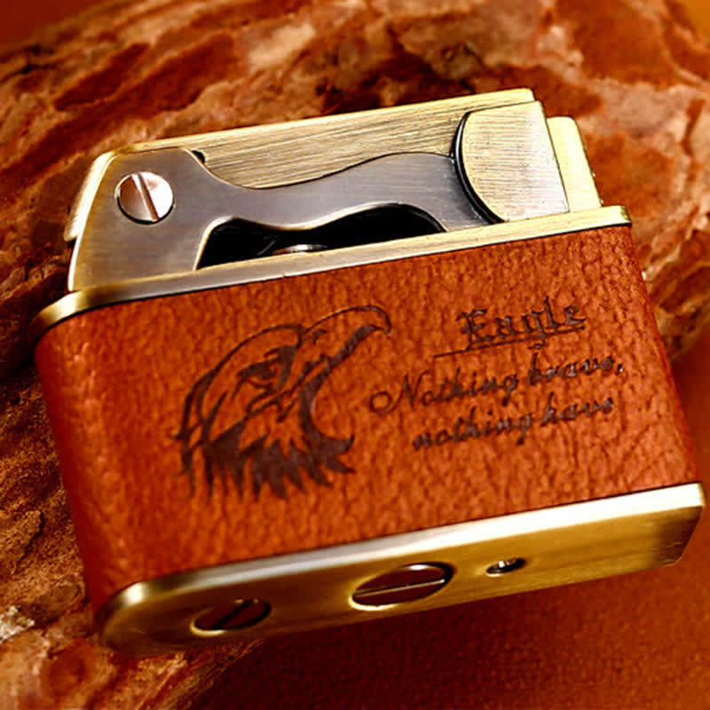 Accendino a cherosene ricaricabile in pelle con motivo aquila retrò