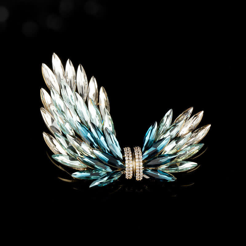 Spilla da donna di lusso elegante con ali in zircone lucido