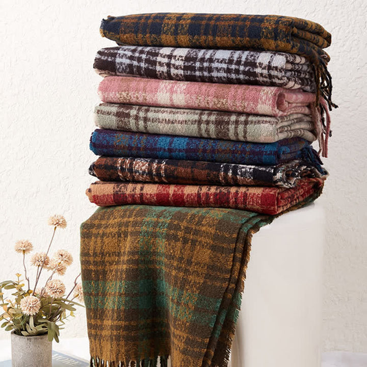 Sciarpa unisex di lusso in stile britannico con motivo a quadri e nappe