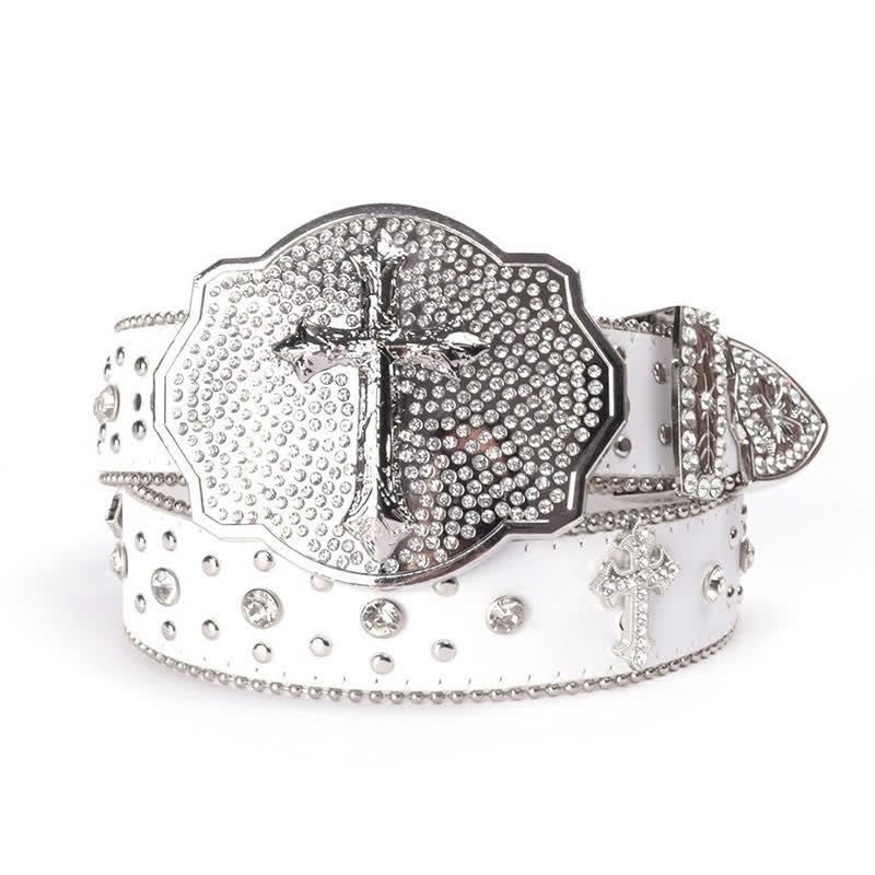 Cintura in pelle con fibbia a croce scintillante e borchie di strass