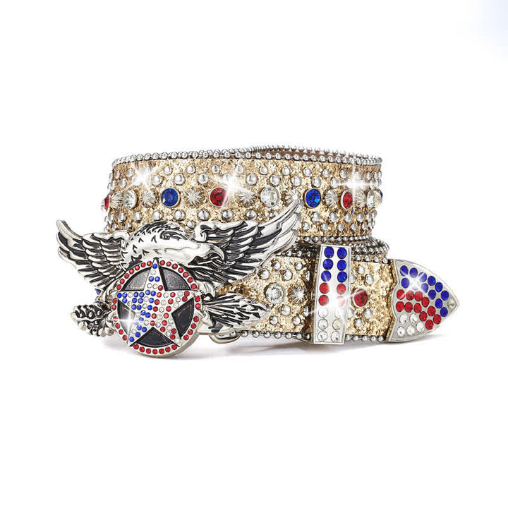 Cintura in pelle con borchie e paillettes a stella rossa e blu con fibbia aquila