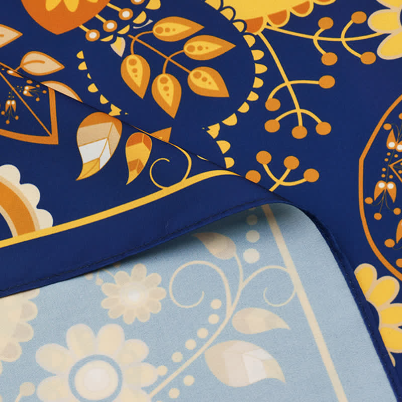 Grande ed elegante sciarpa quadrata stampata Paisley classica in stile britannico