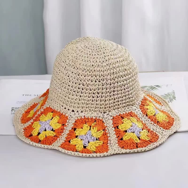 Cappello da donna in paglia pieghevole intrecciato all'uncinetto floreale