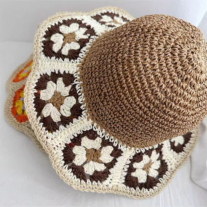 Cappello da donna in paglia pieghevole intrecciato all'uncinetto floreale
