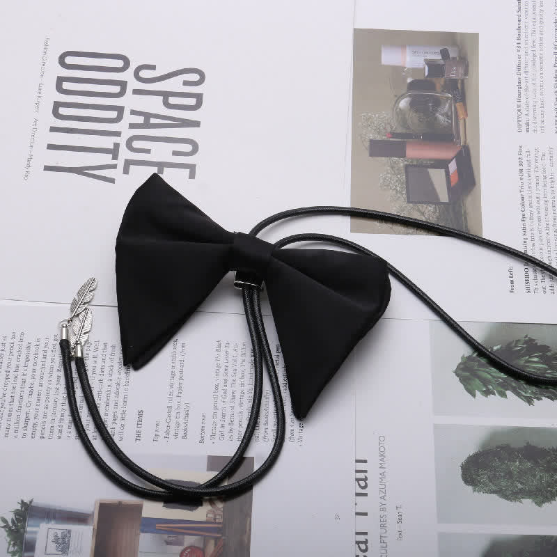 Cravatta a farfalla oversize nera e bianca creativa Bolo Tie