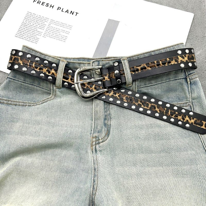 Cintura da donna con stampa leopardata e cintura in pelle con rivetti
