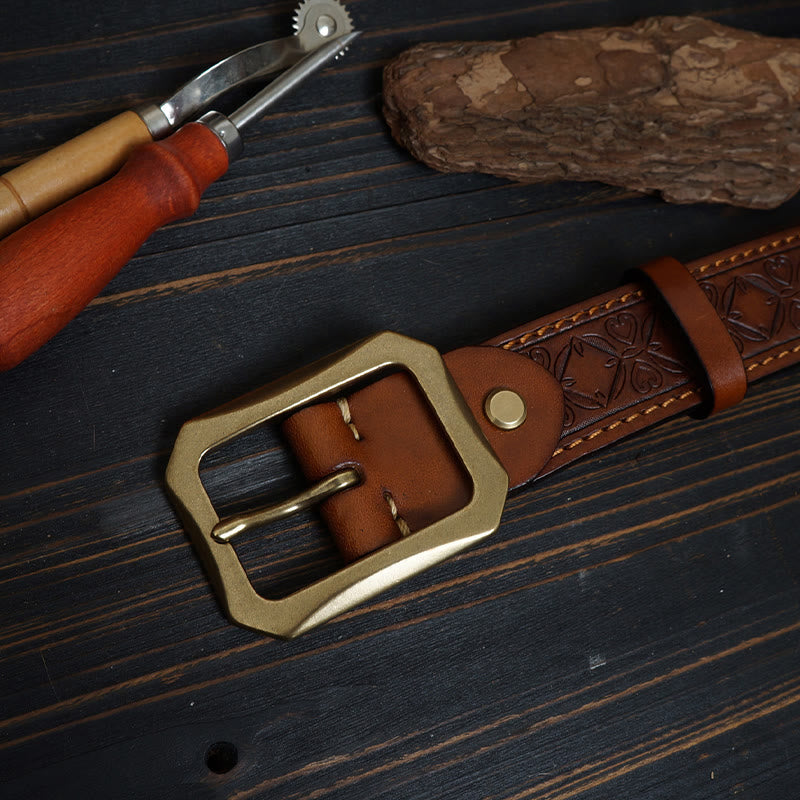 Cintura in pelle cucita con fibbia in ottone massiccio