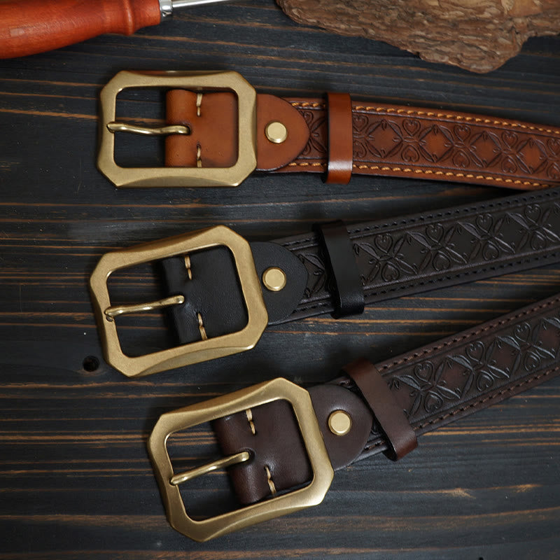 Cintura in pelle cucita con fibbia in ottone massiccio
