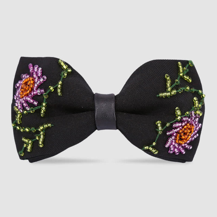 Papillon nero con ricamo di perline a forma di fiore