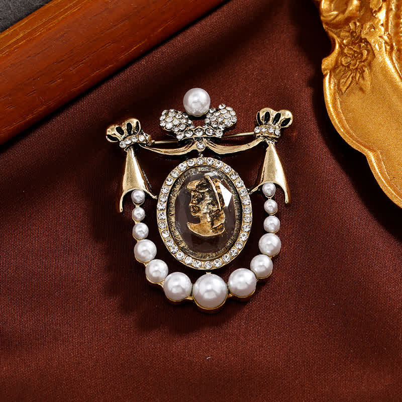 Spilla di perle vintage da donna in stile Lady Face Court