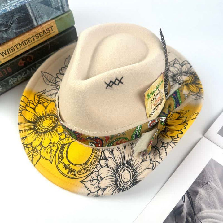 Cappello da cowboy western con decorazione a forma di girasole e piume dipinte a spruzzo