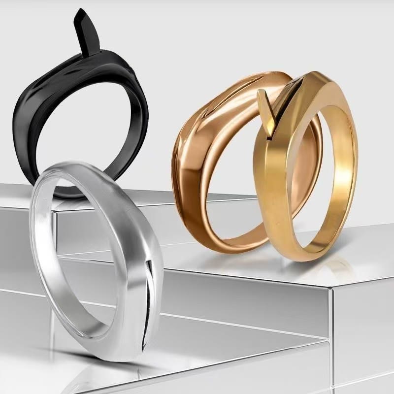 Strumento di autodifesa da viaggio all'aperto con anello per coltello nascosto - image 1