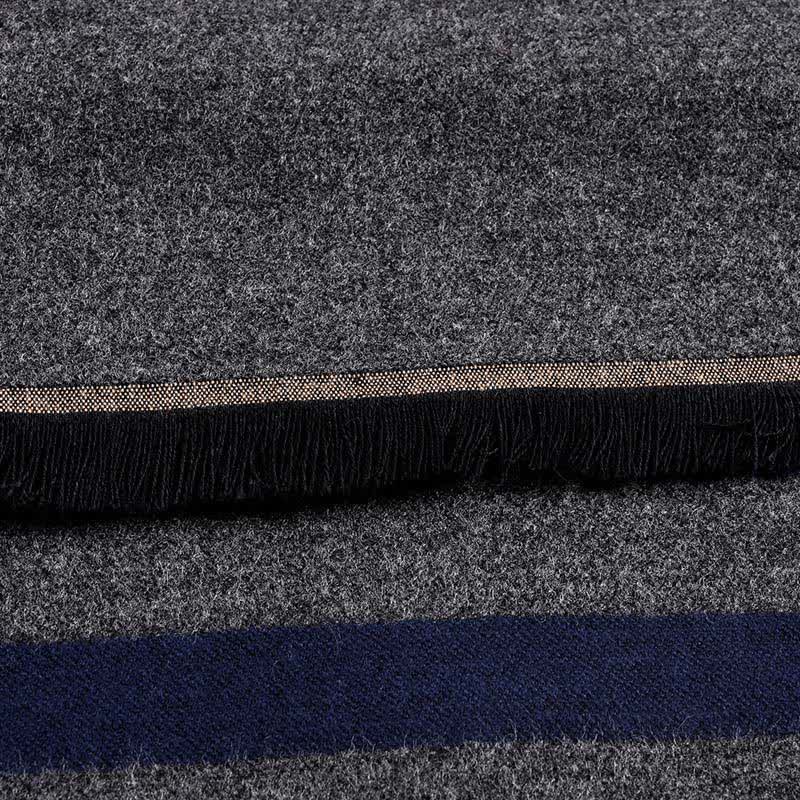 Elegante sciarpa calda con motivo a righe bifacciali - image 5