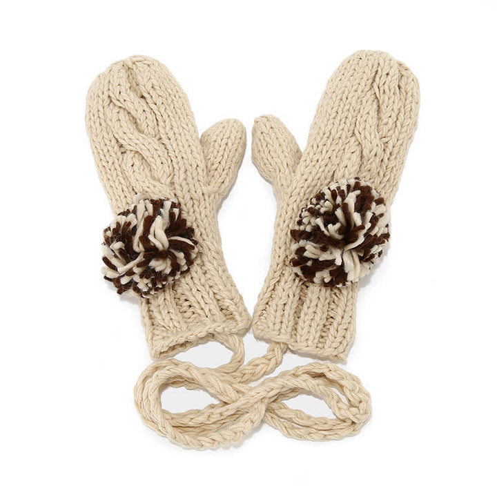 Set di 3 cappelli, sciarpe, guanti e pompon con design a torsione - image 12
