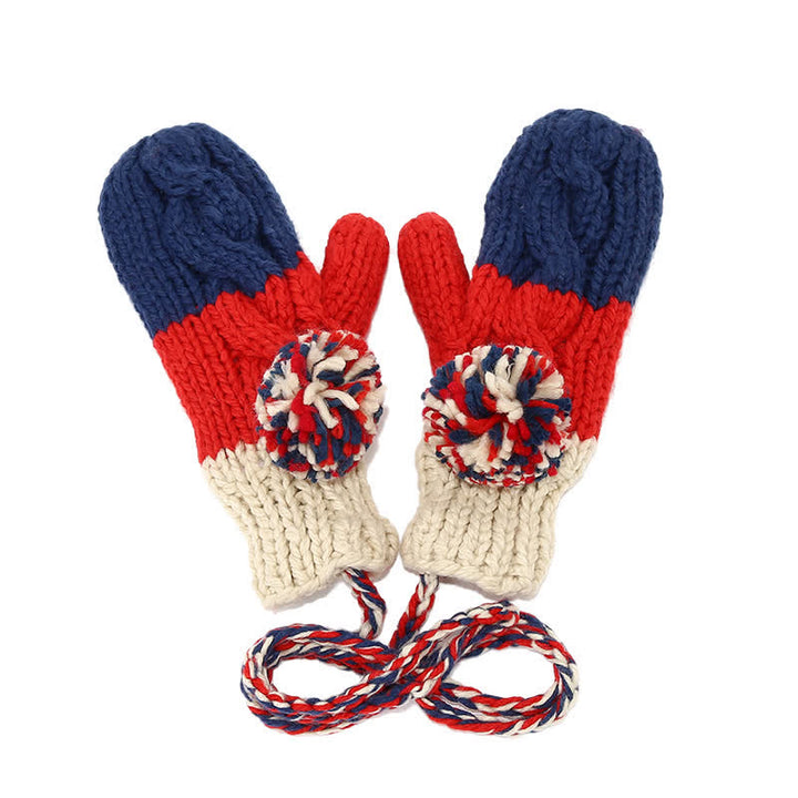 Set di 3 cappelli, sciarpe, guanti e pompon con design a torsione - image 5