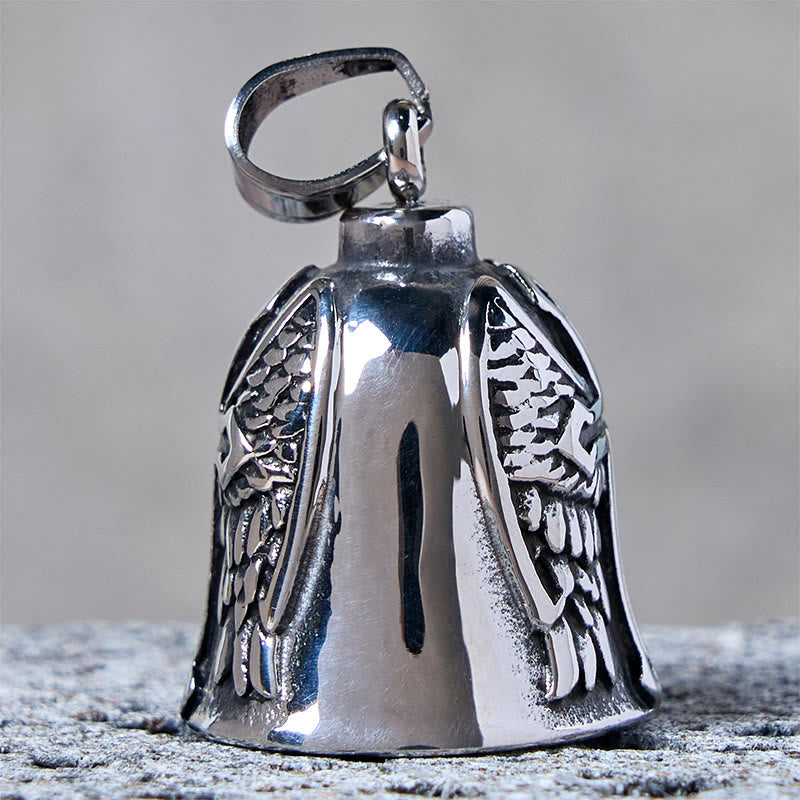 Portachiavi con campana vichinga in argento con croce e ali - image 4