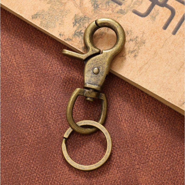 Portachiavi con ciondolo a forma di lettera con stampa leopardata e cappello da cowboy - image 4