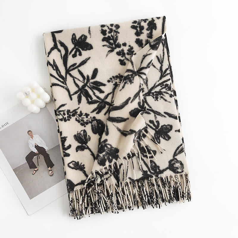 Sciarpa botanica con fiori dolci color crema da donna