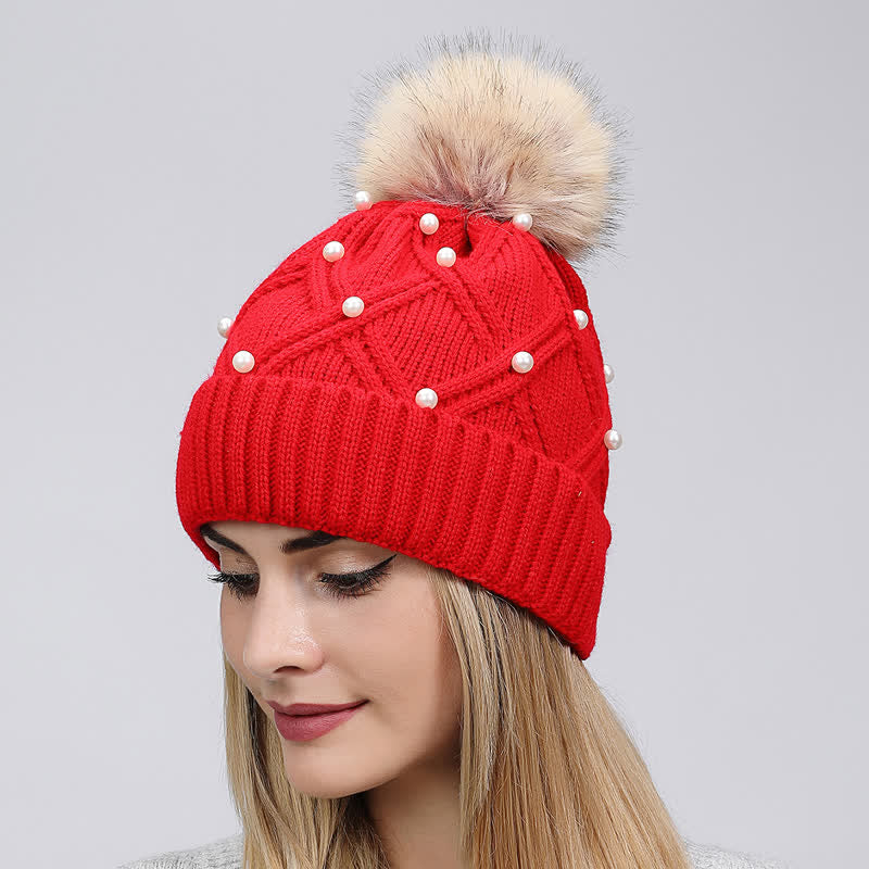 Cappello lavorato a maglia elasticizzata con pompon e perle carine da donna