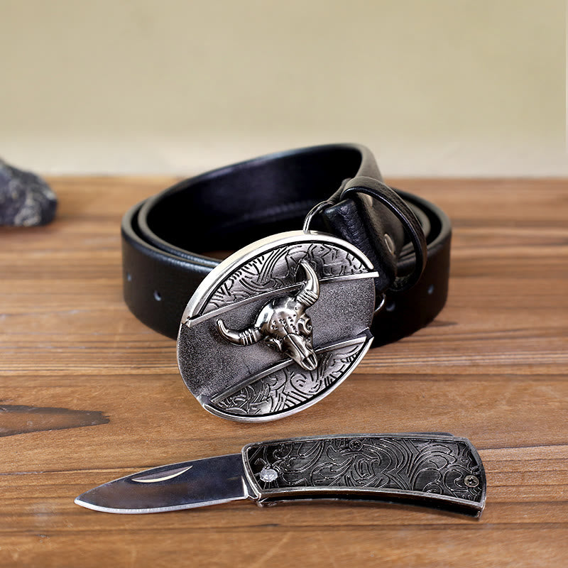 Cintura da uomo in pelle con testa di toro e coltello pieghevole
