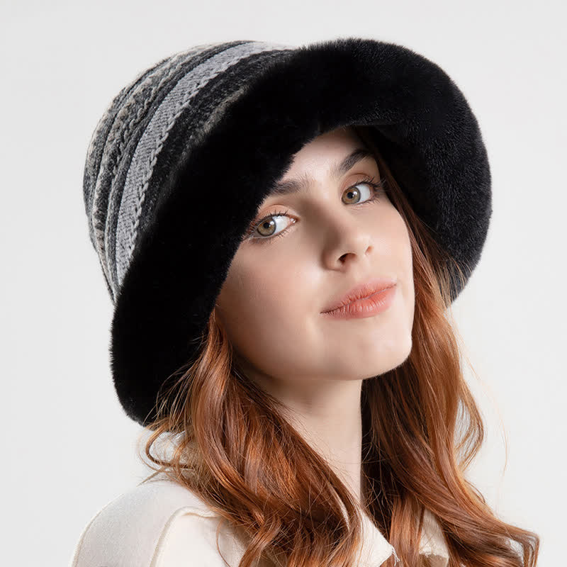 Cappello da pescatore a righe con tesa calda in peluche da donna