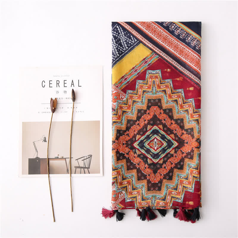 Sciarpa con nappe floreali e stampa bohémien da donna