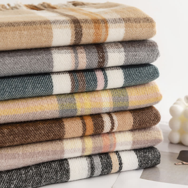 Sciarpa con frange a quadri britannici versatile da donna