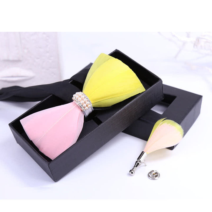 Papillon con piume di perle lucide rosa e gialle con spilla da bavero