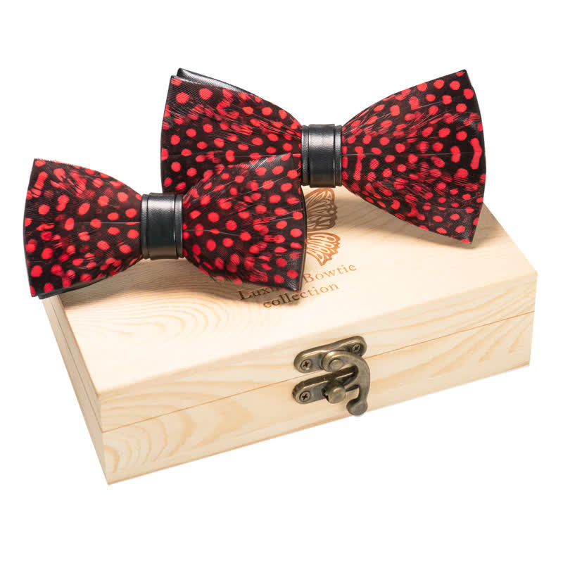 Set di 2 cravatte a farfalla a pois per genitori e figli Red Finch