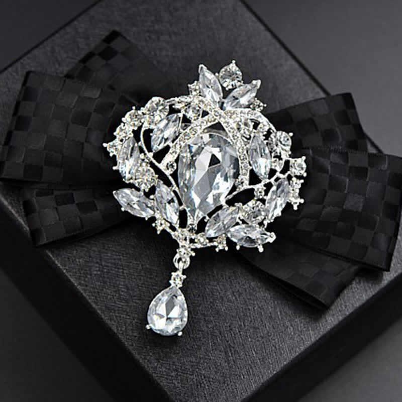 Set di 3 papillon con spilla e strass a scacchi