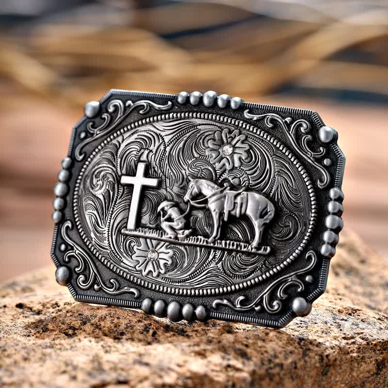 Cintura in pelle fai da te da uomo con fibbia per preghiera inginocchiata a forma di croce di cavallo