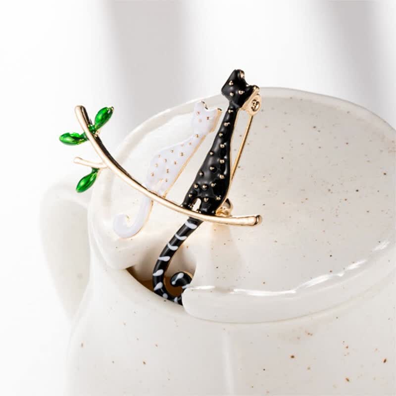 Spilla a forma di gatto a pois, da donna, con gattino pigro