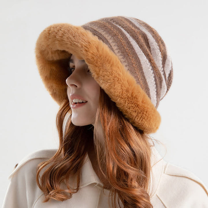 Cappello da pescatore a righe con tesa calda in peluche da donna