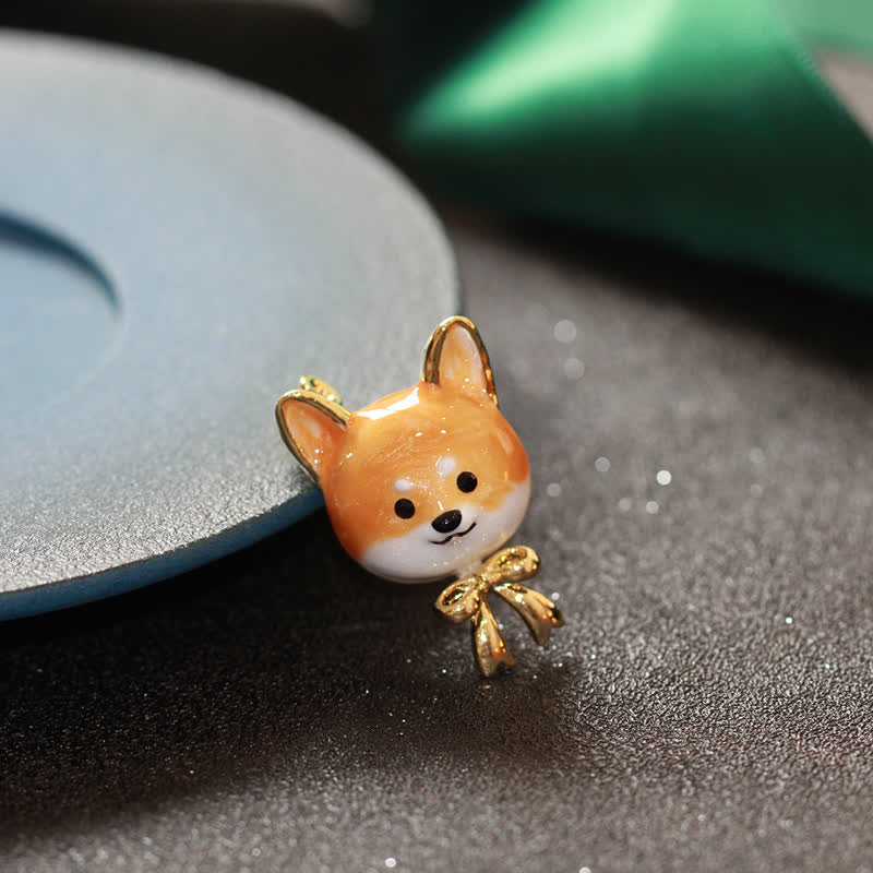 Spilla unisex carina in smalto a forma di cane Shiba Inu