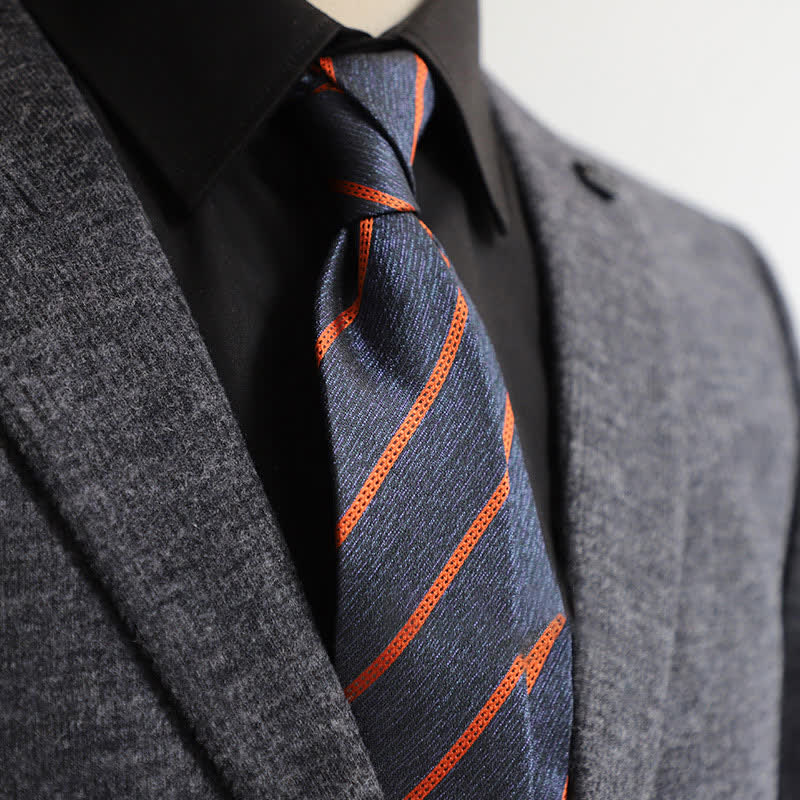 Cravatta formale classica a righe sottili da uomo - Blu scuro - image 16