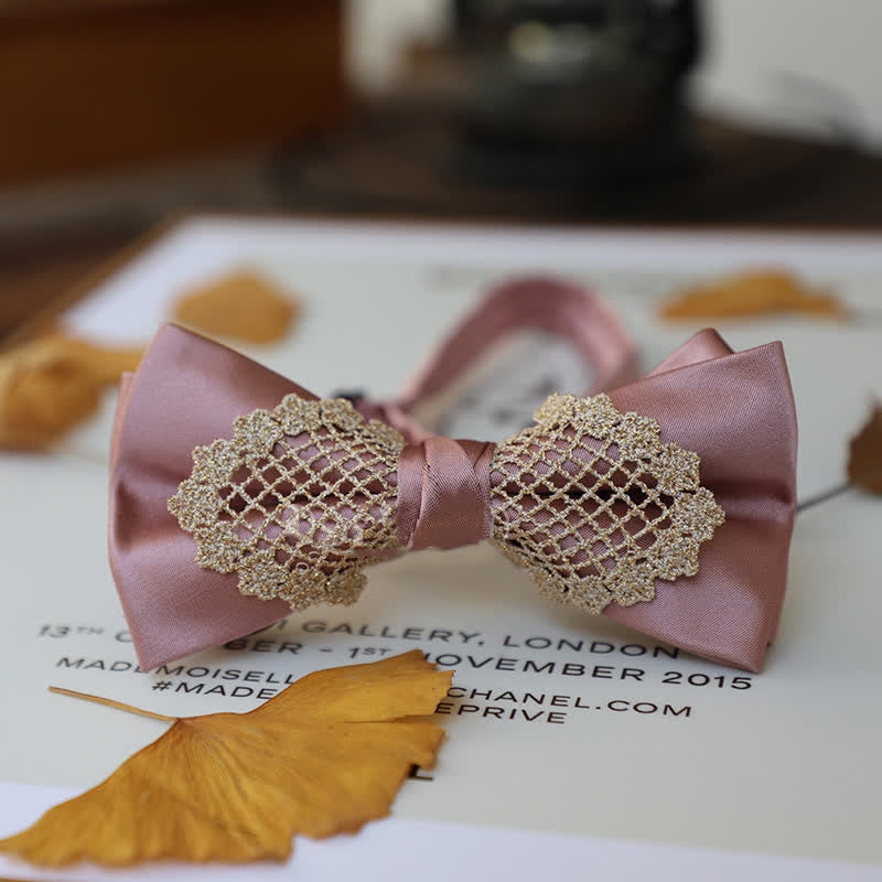 Papillon elegante in pizzo floreale da uomo
